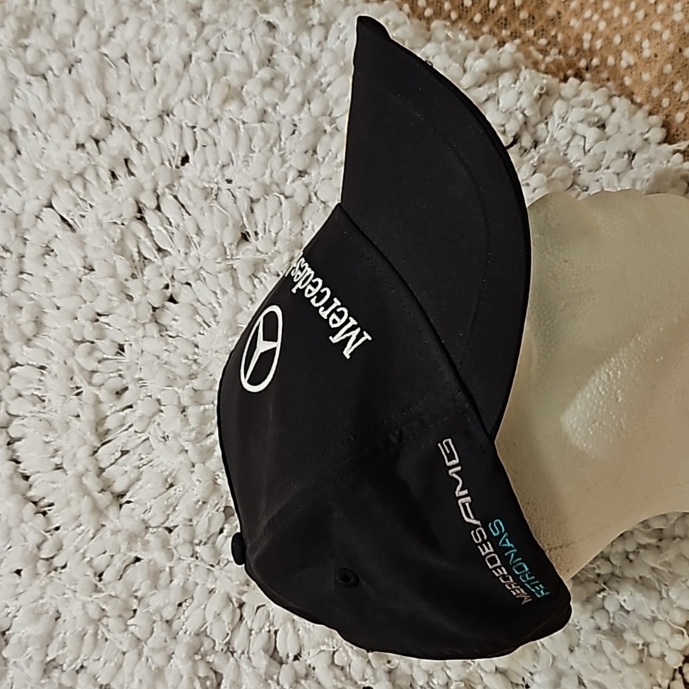 Mercedez-Benz Hat - Picture 3 of 16